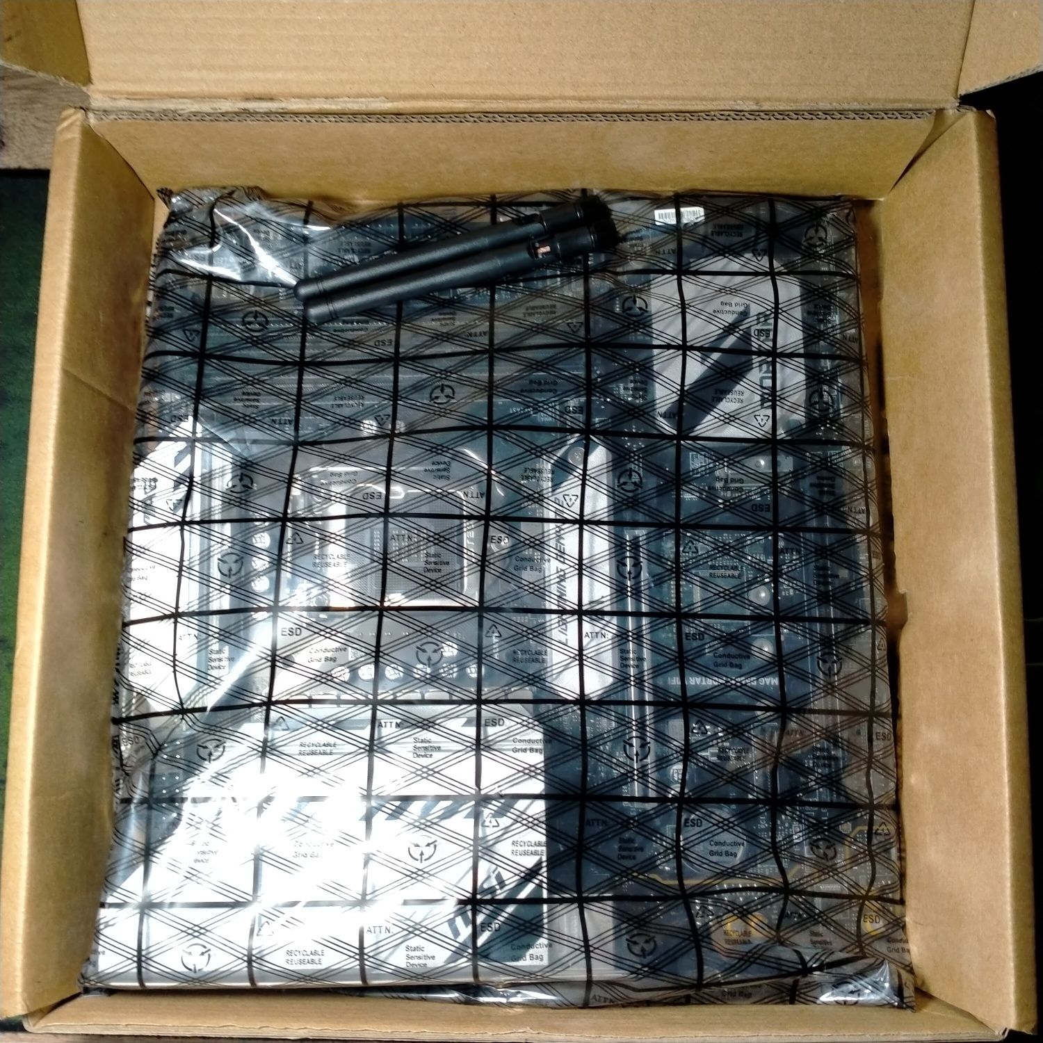 MSI B560M MORTAR WiFi материнская плата