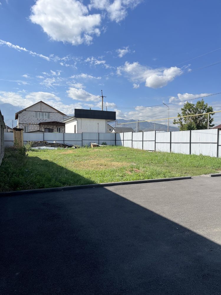 Продам Дом ниже больницы