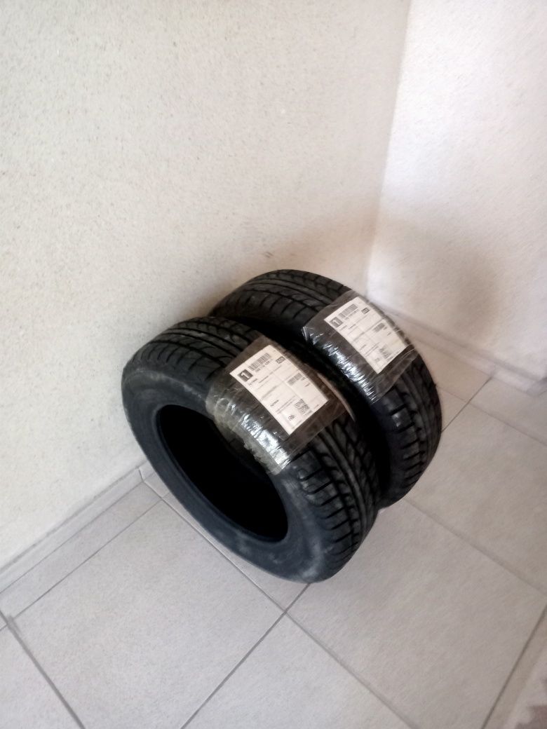 Продам шины на  195/65/15
