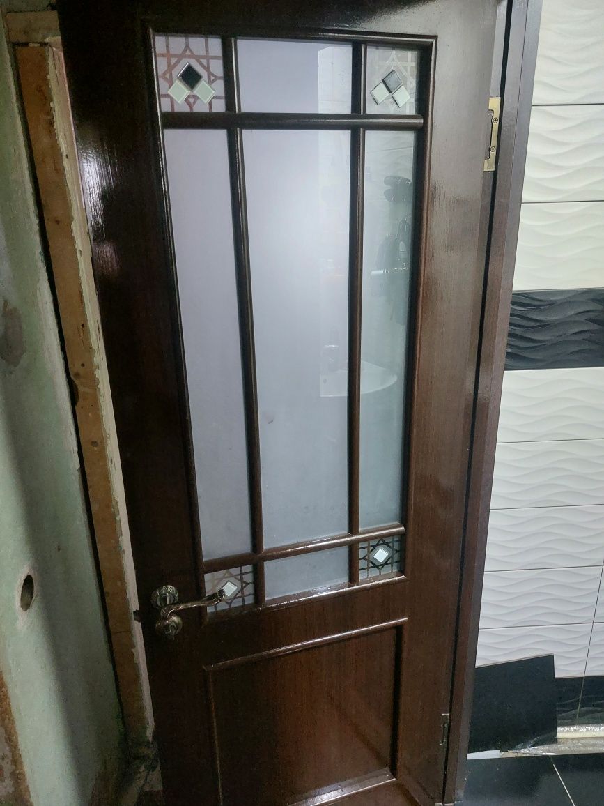 Продам дверь  межкомнатную