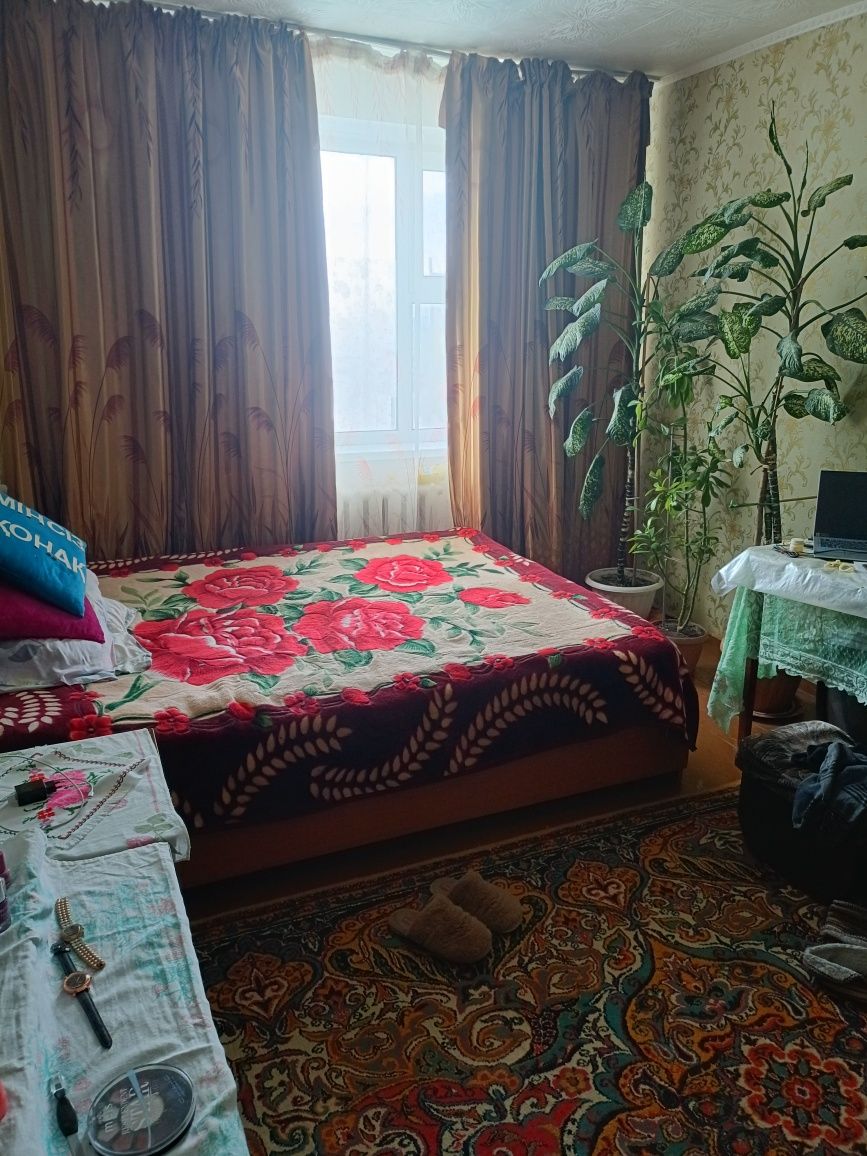 Продам 4х комнатную квартиру