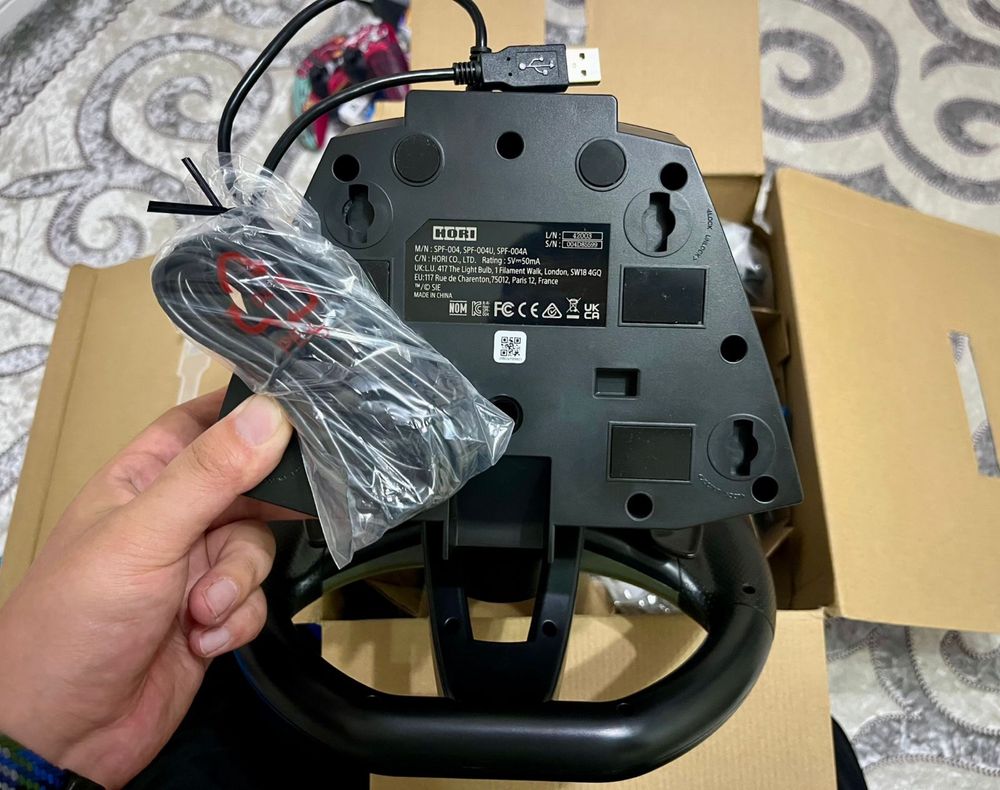 Ps5 pro 1tb. Почти новый.