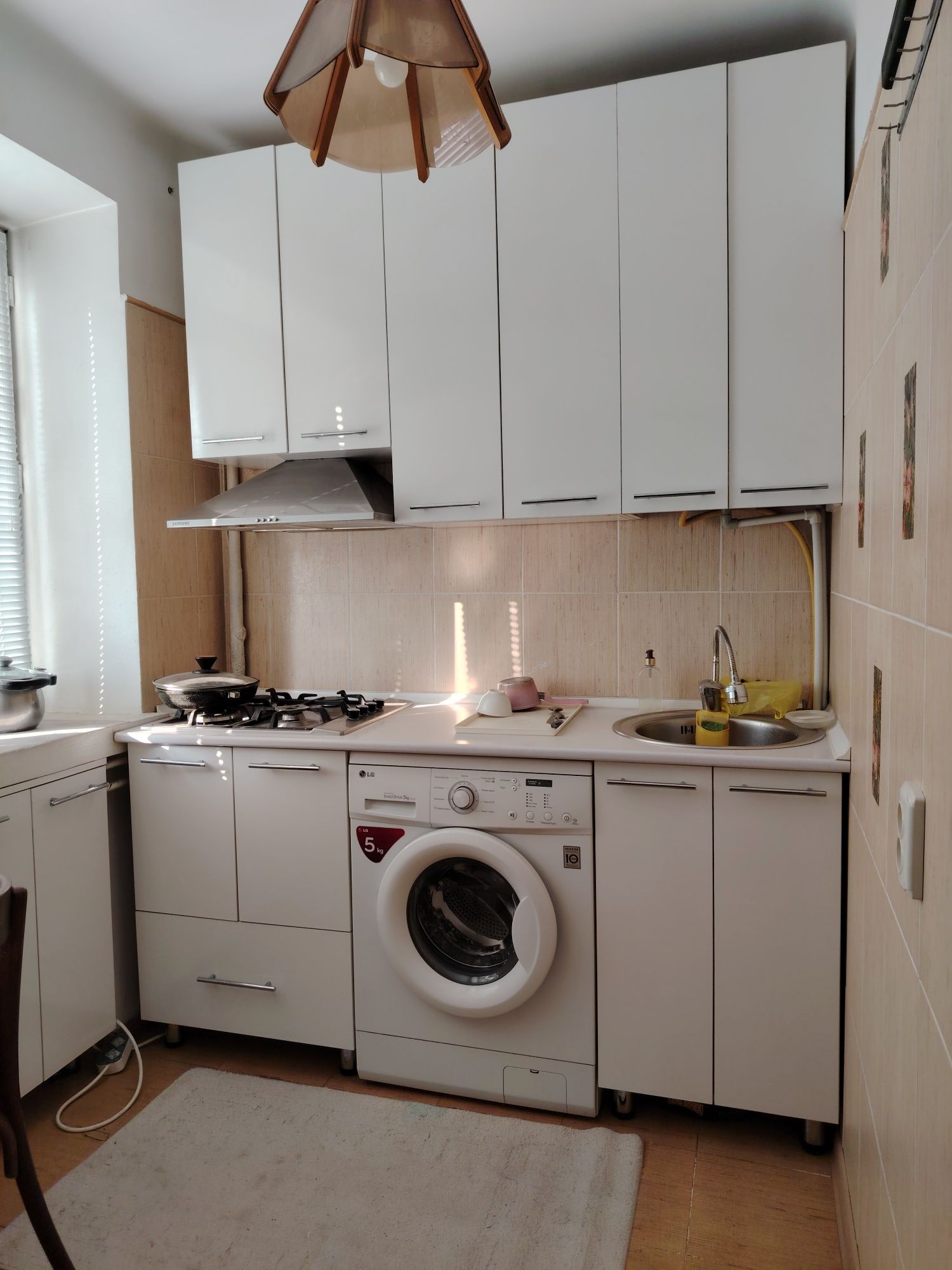 Продам 3х комнатную, центр, кирпич