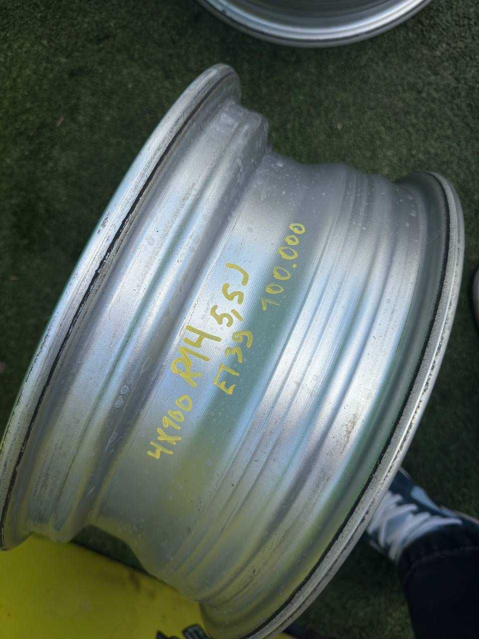 AUTO KRAFT Диски комплект 4x100 R14 5.5J ET39