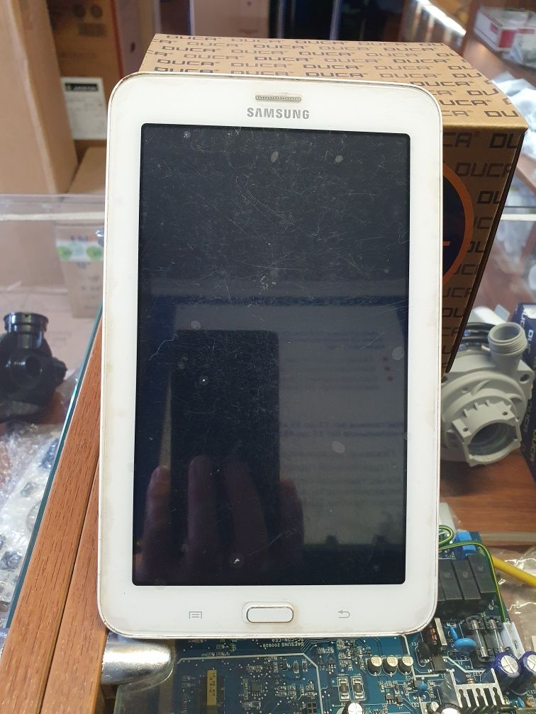 Samsung Galaxy Tab 3 Lite