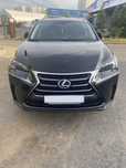 Решетка радиатора на Lexus NX200