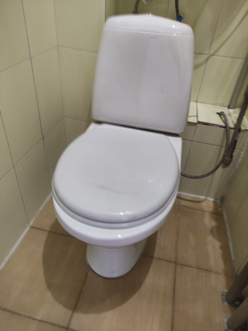Продам дешевле  двери советские