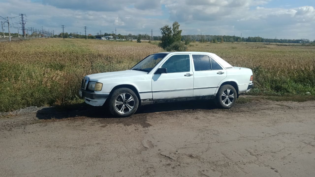 ТоМерседес 190 продам срочно