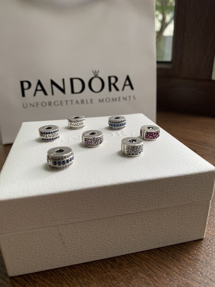 Шармы на браслет Пандора/Pandora