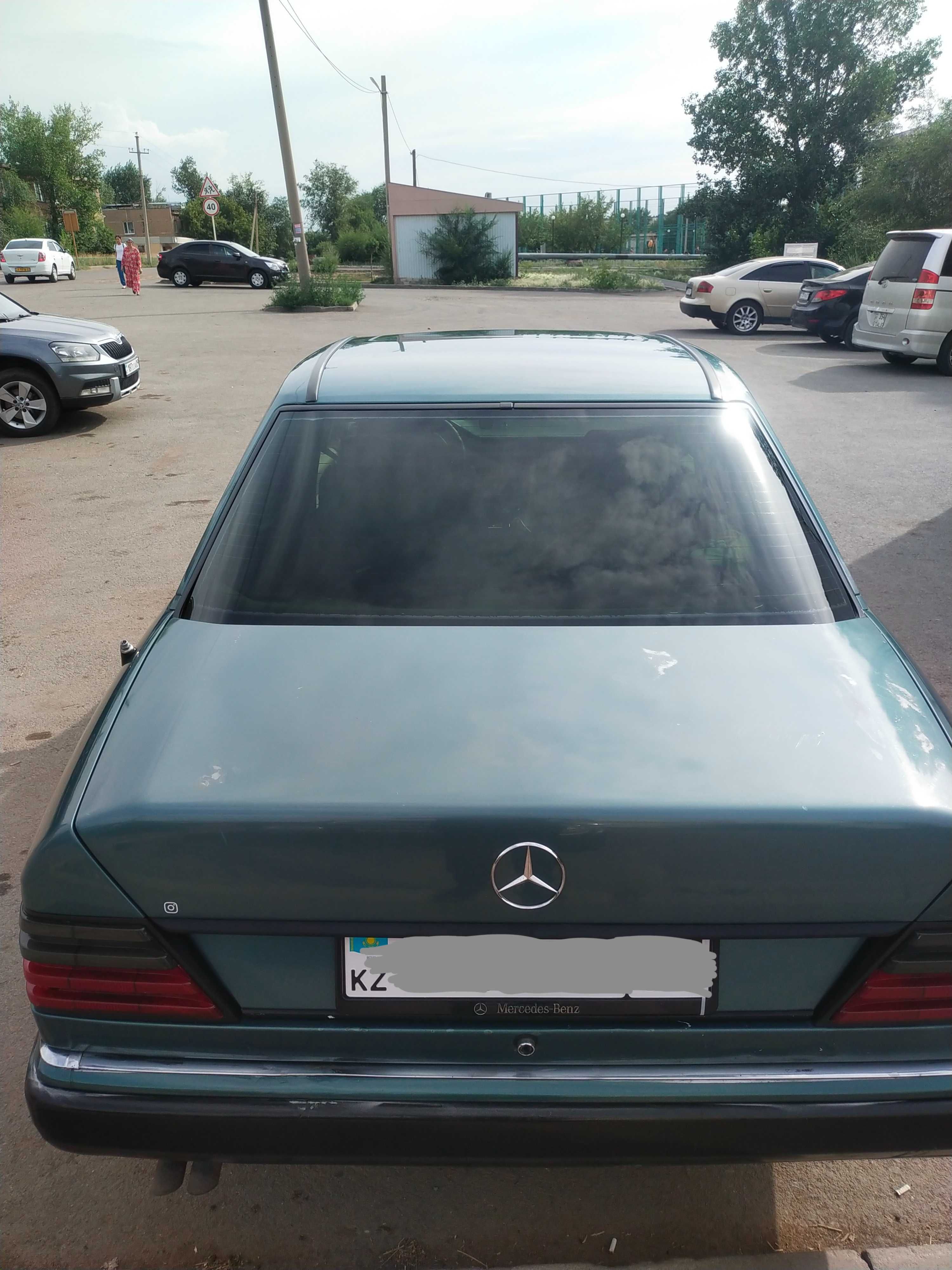 Продам Мерседес Бенц w124 m104 3.2