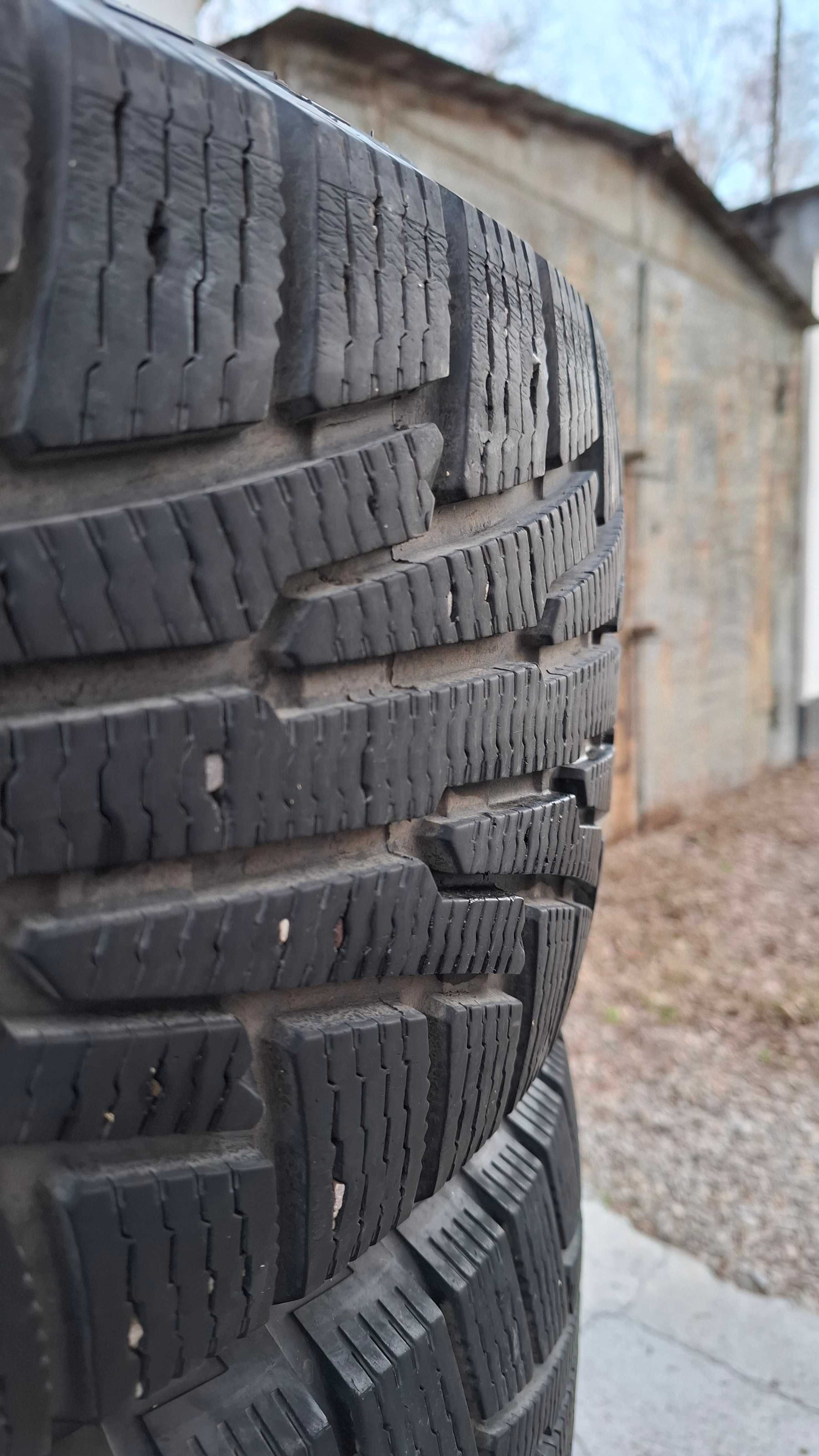 Комплект зимних шин Nokian Nordman RS2 SUV 255/60 R18