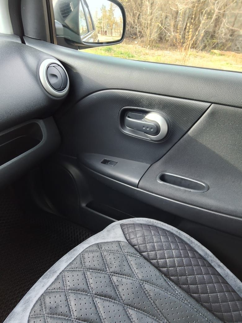 Продам Nissan Note