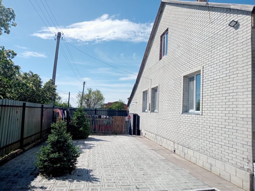 Продам дом в Шахтерском