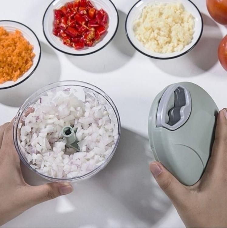 Миксер измельчитель для овощей,мяса,рыбы