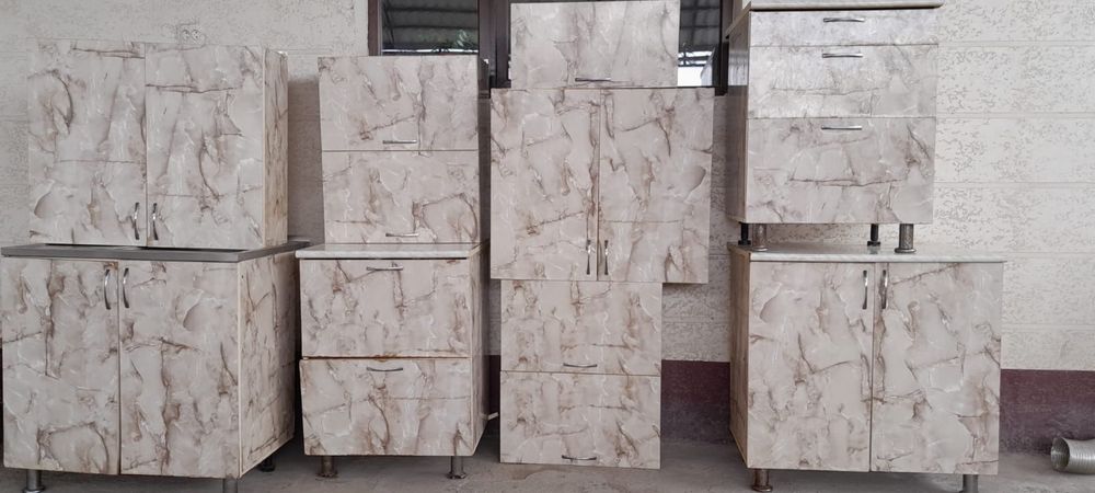 Кухни гарнитор продам