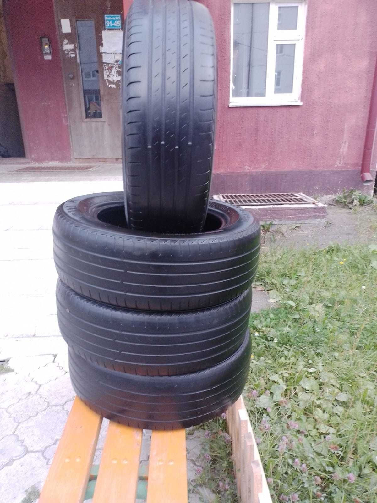 Продам комплект летней резины R16