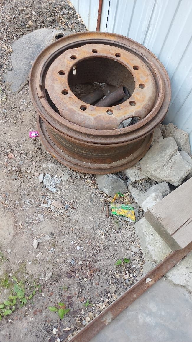 Продам диски,колесо на КамАЗ