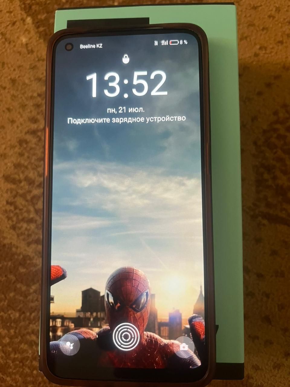 Телефон Oppo Reno 7