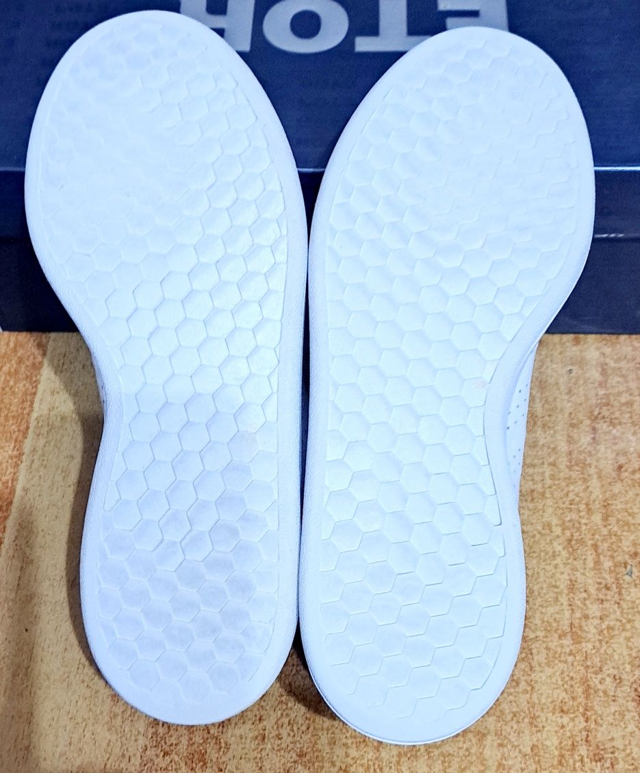 Кроссовки Adidas, кожаные, Оригинал, размер 37-38