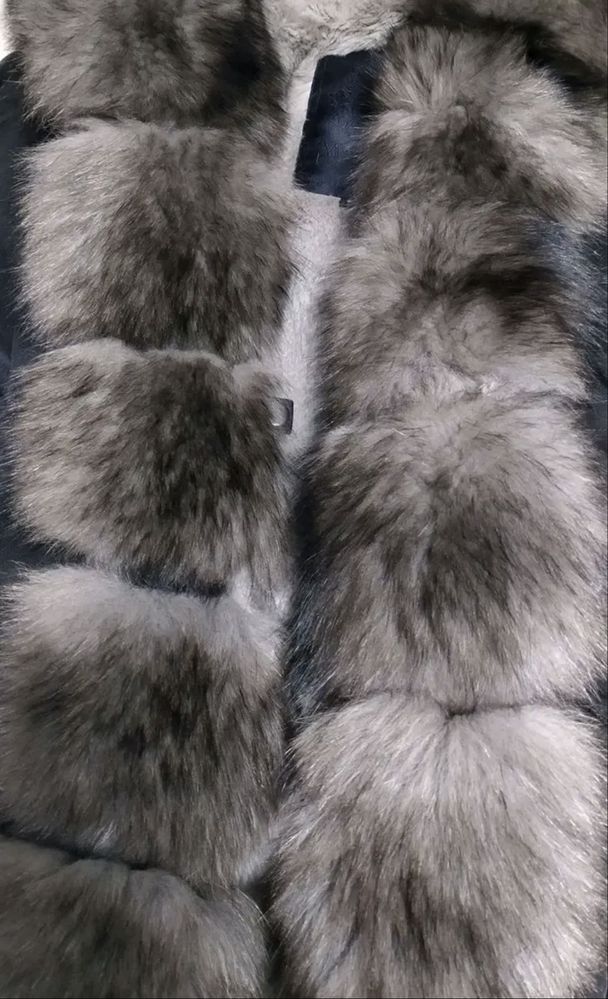 Продам парку новую