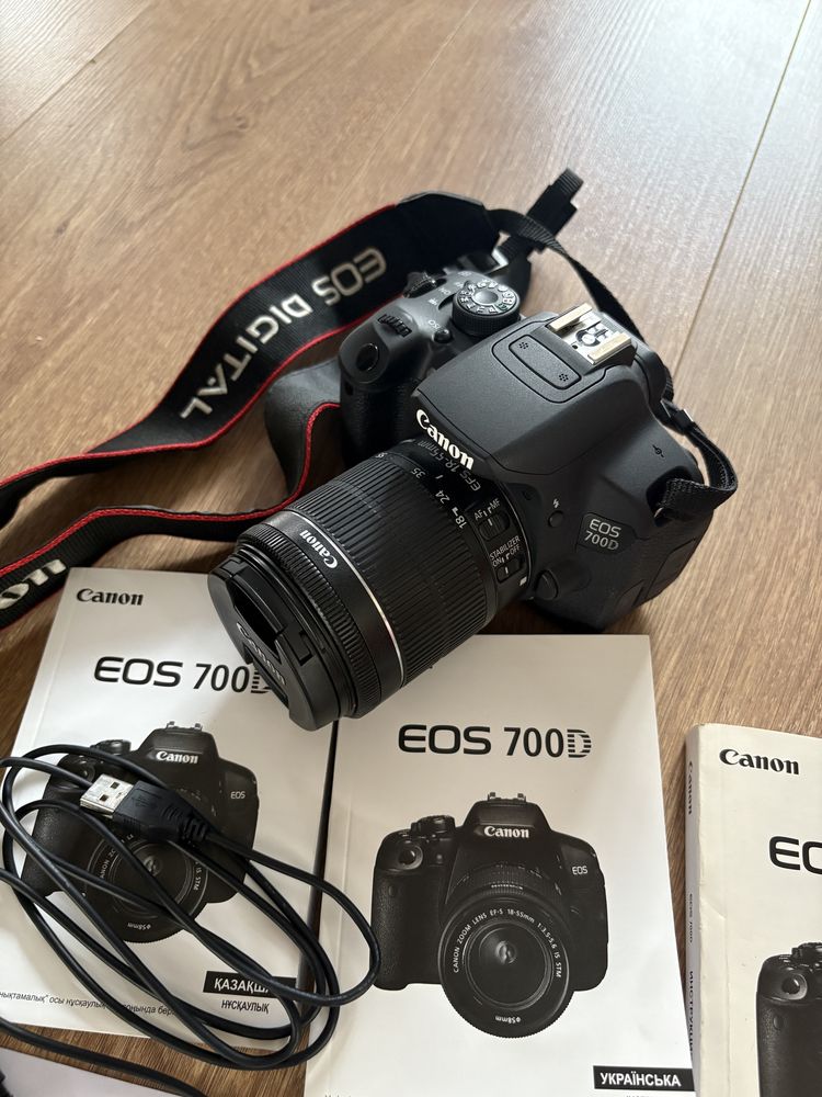 Продаю цифровой фотоаппарат Canon EOS 700D