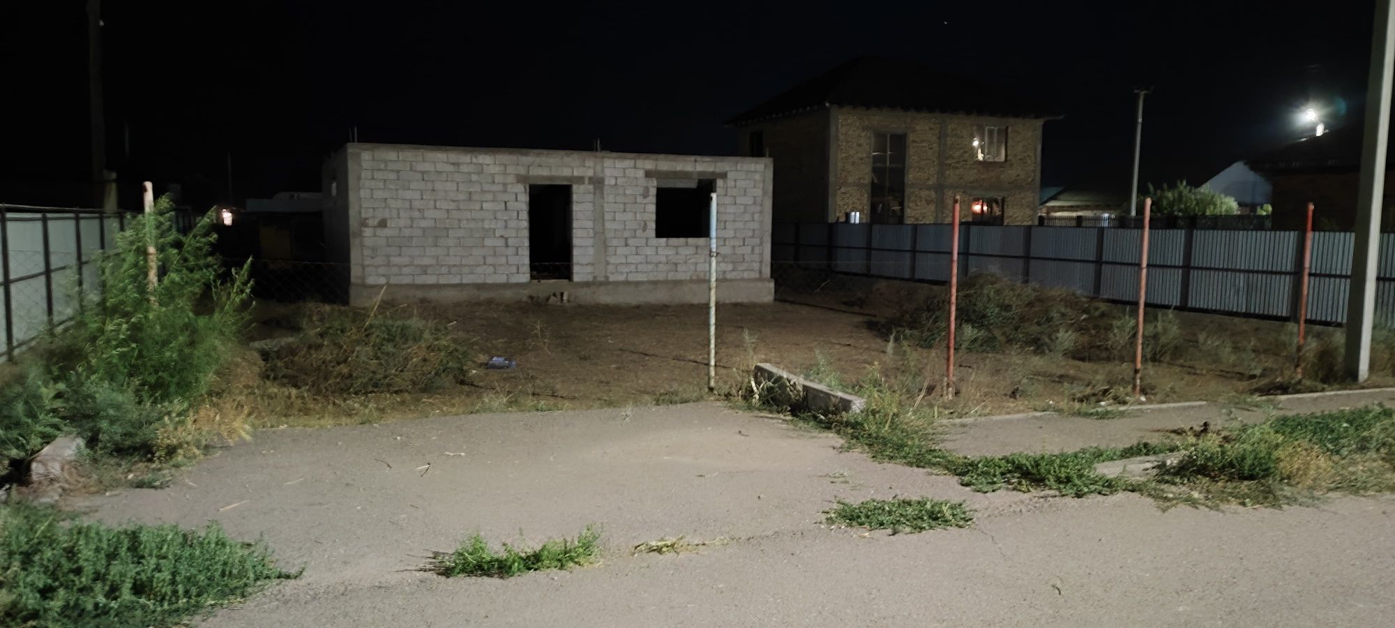 Строящийся дом полистирол блок