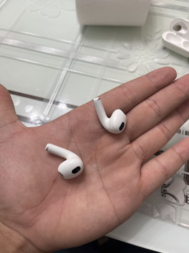 airpods A2564 оригинал
