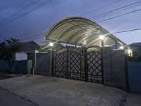 Дом продаётся г жетысай 2.4 соток участок