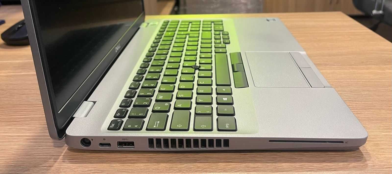 Ноутбук Dell Latitude 5510. Core i5 10310U - 1.7/4.4 GHz. 16/256 GB