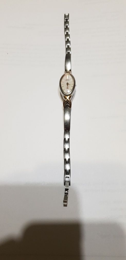 Продам женские наручные часы ORIENT
