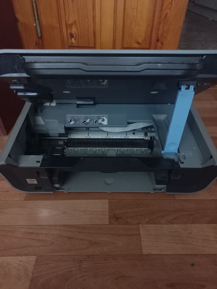 Продам МФУ Canon pixma mp160