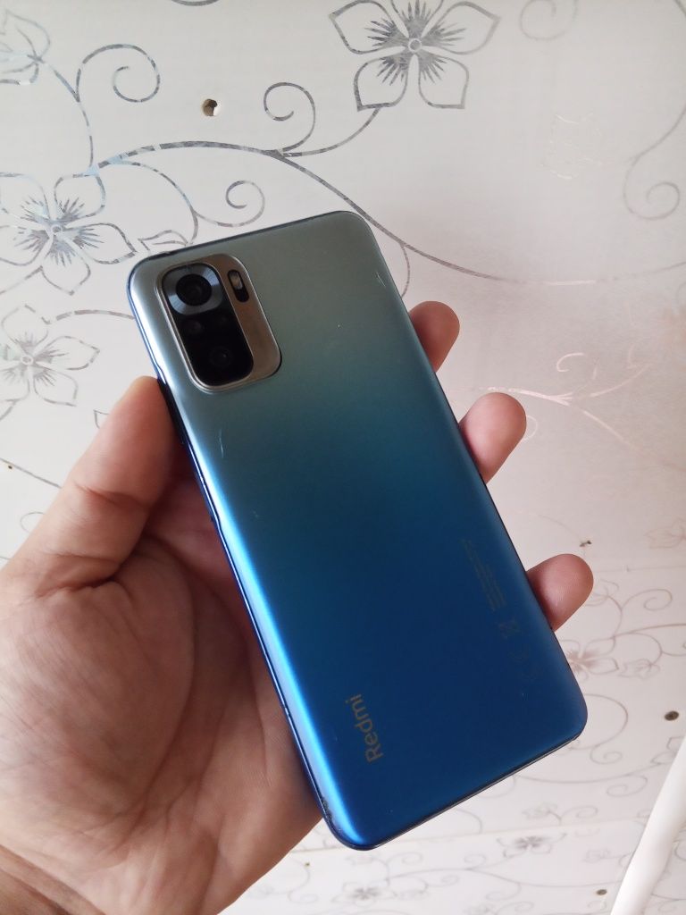 Продам Redmi Note 10s.