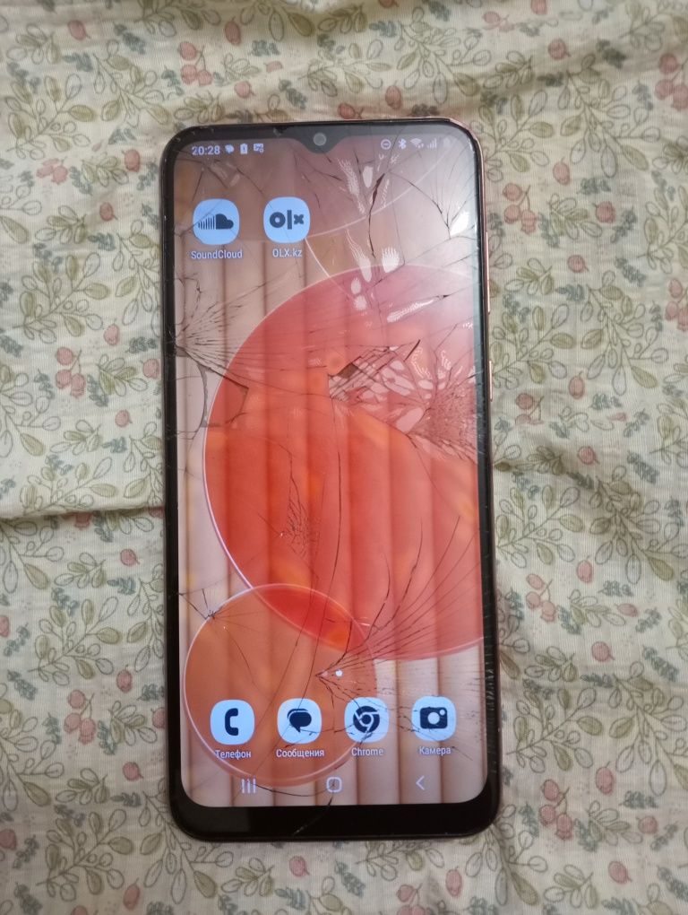 Продам телефон SAMSUNG A03