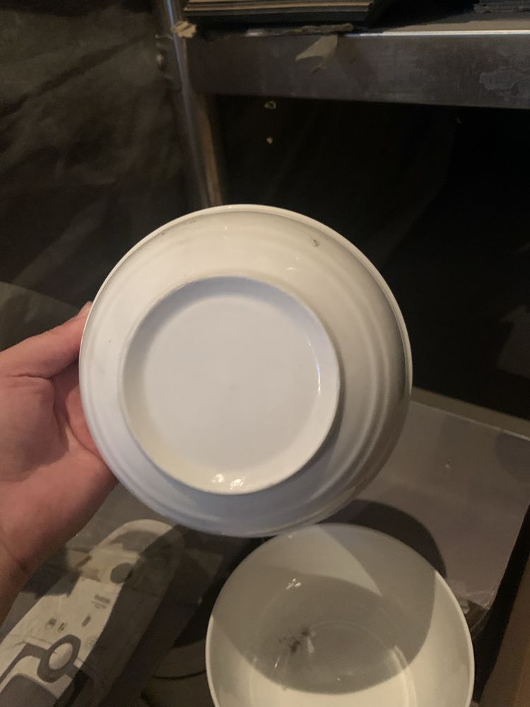 Продам супницы новые