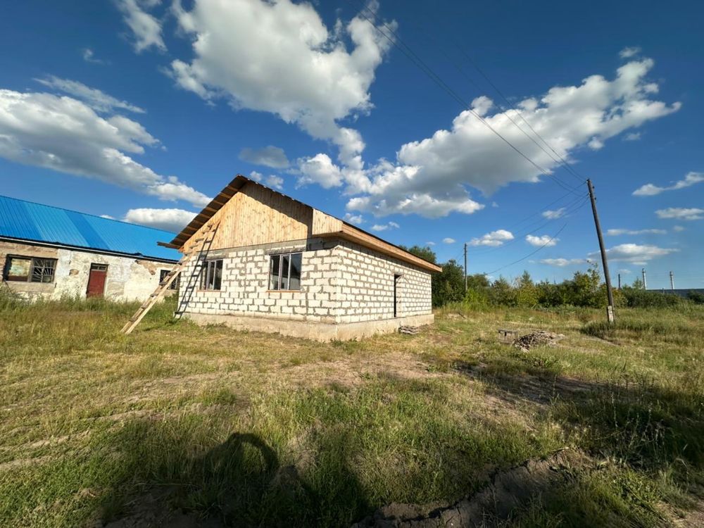 Продам не достроенный дом