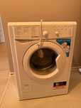 Продам стиральную машину Indesit 4кг
