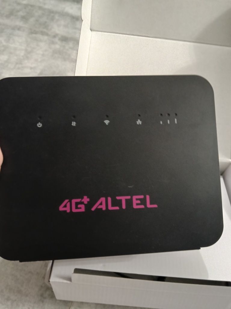 Роутер Altel с мимкартой, и тарифом