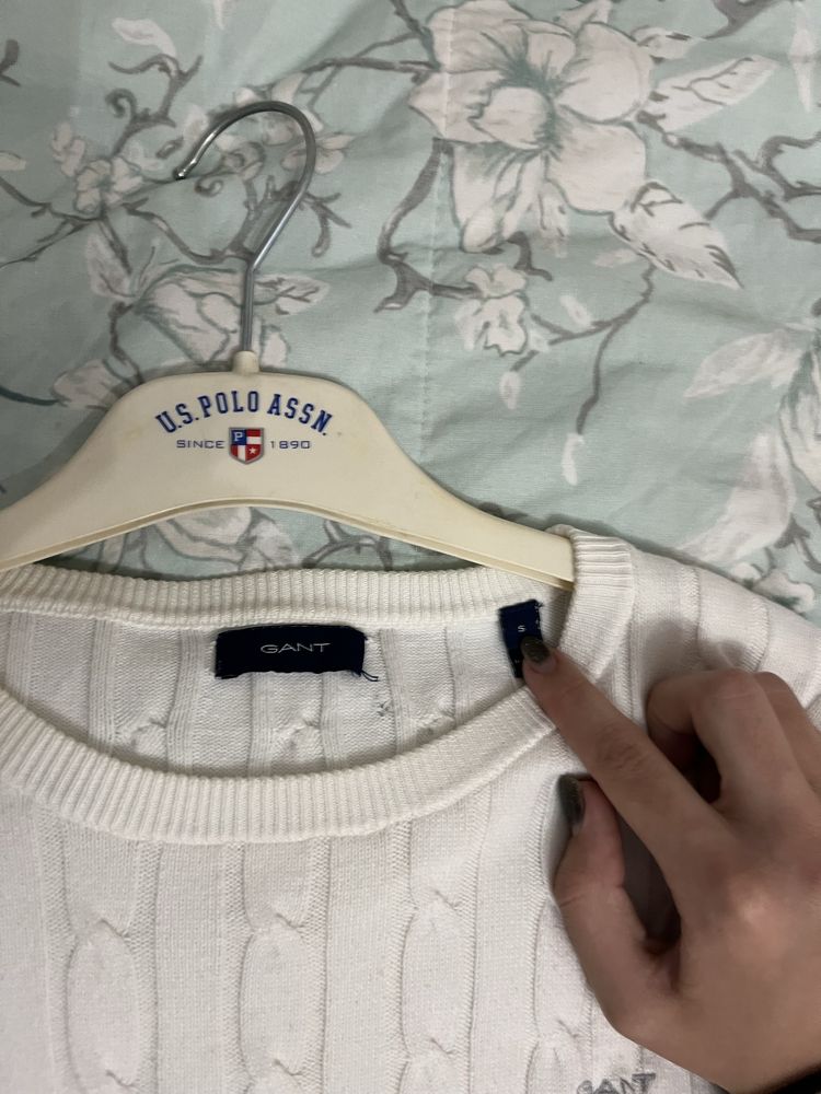 кофта Gant,в хорошем качестве без пятен и тд