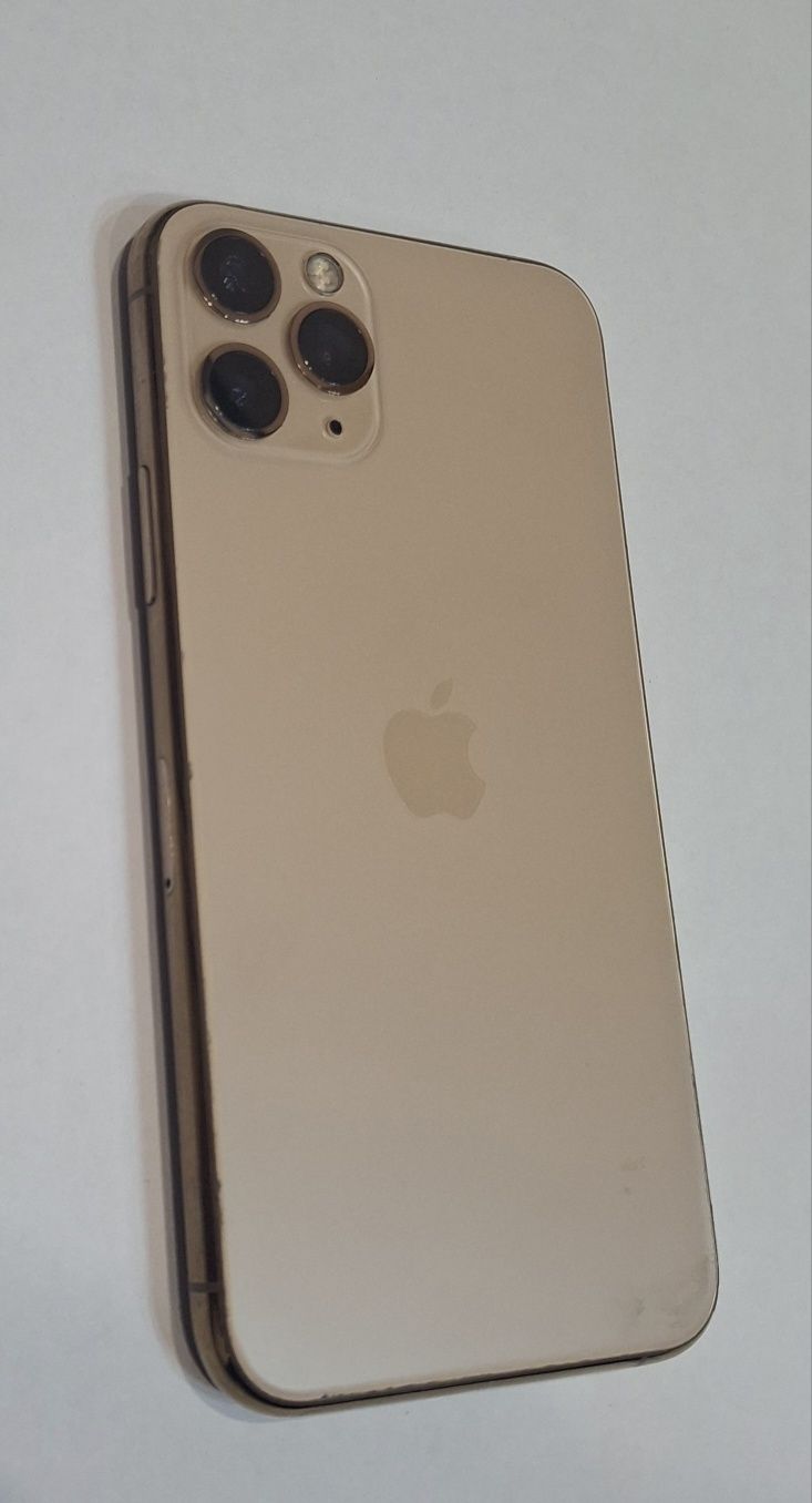 Продам iPhone 11 pro