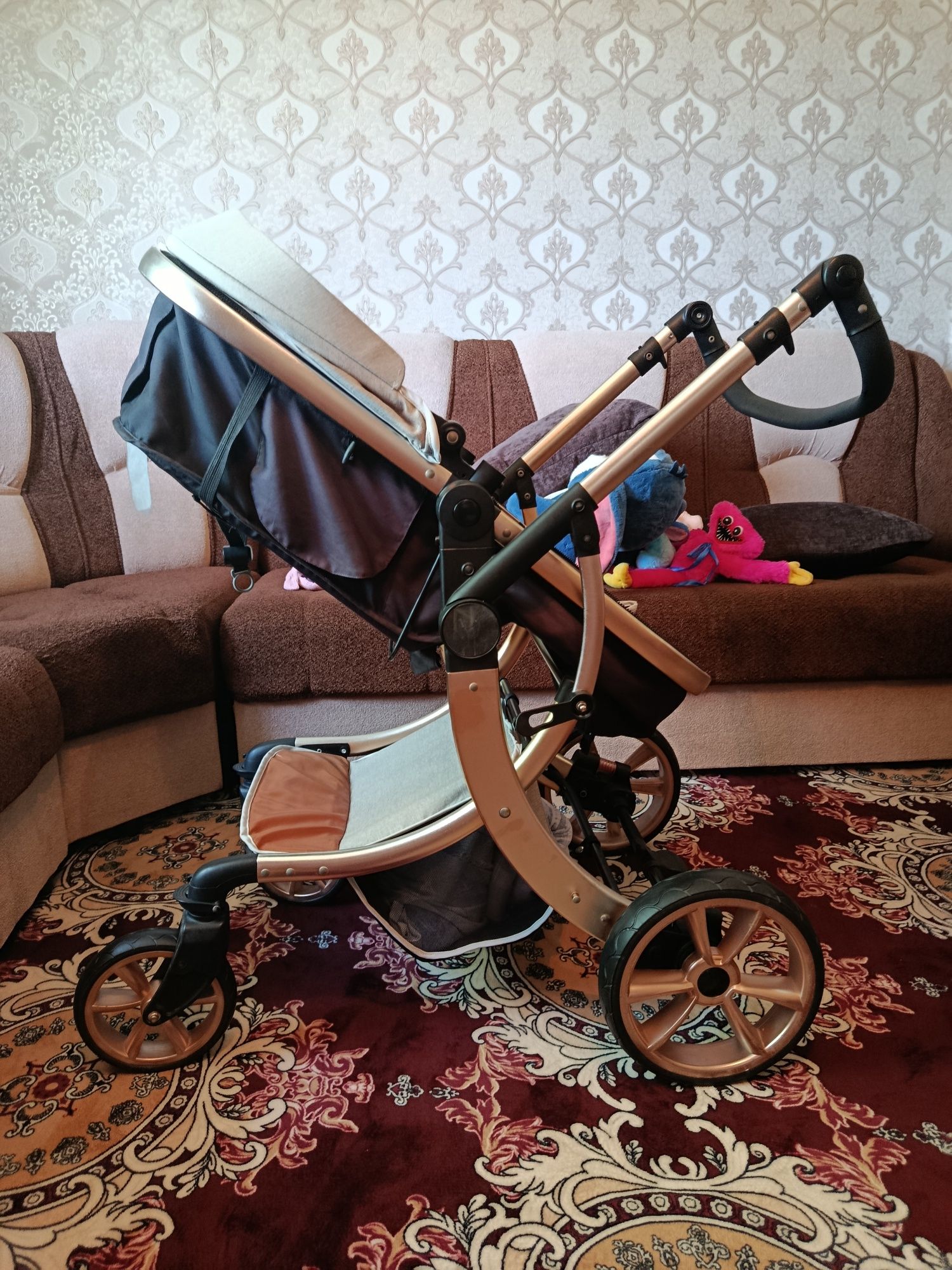 Детская коляска прогулочная
