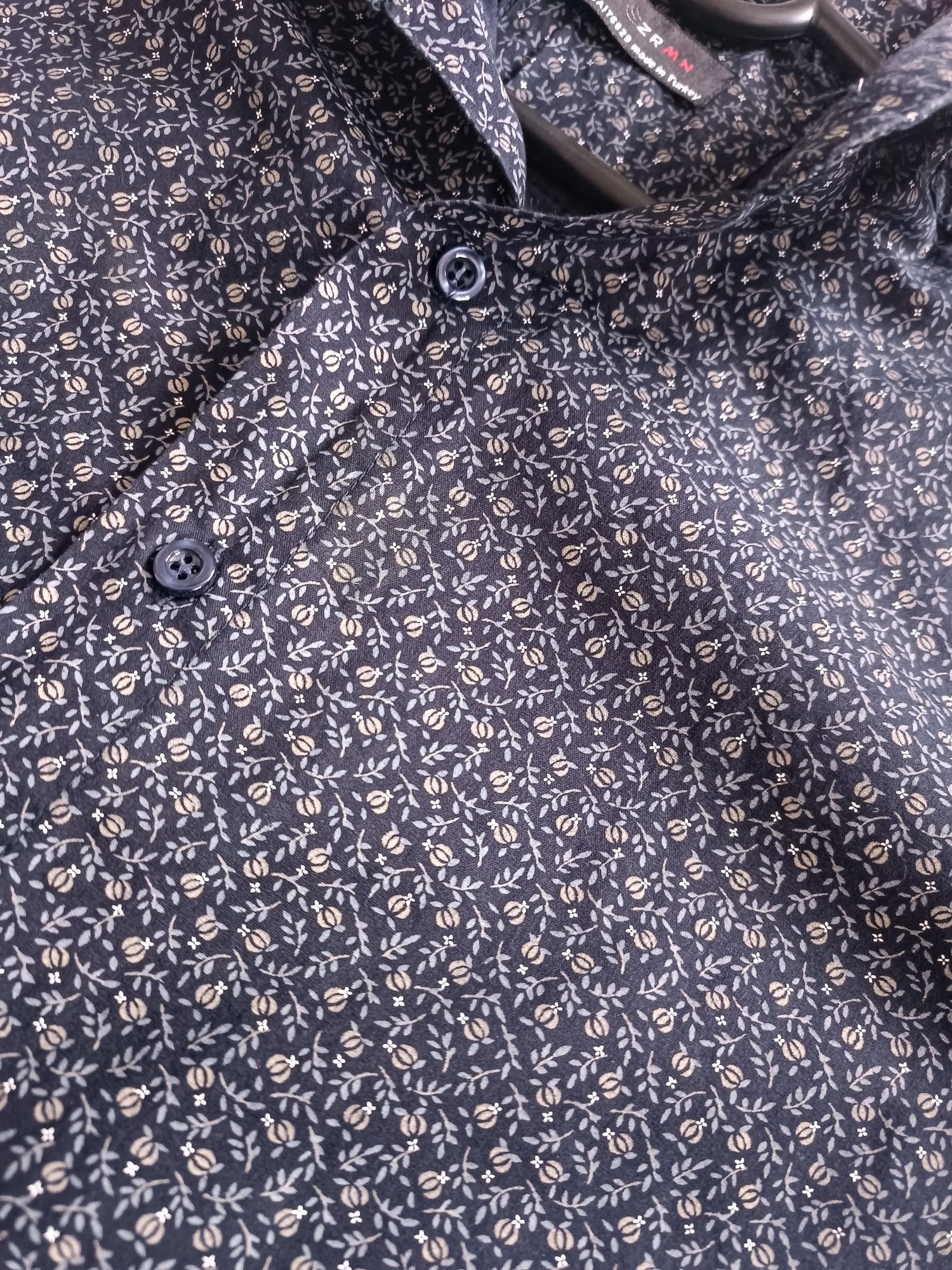 Продам мужскую рубашку Zara, две расцветки