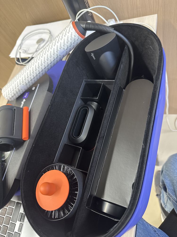 Dyson HS08 — новый, не использовался! — 350 000 тг