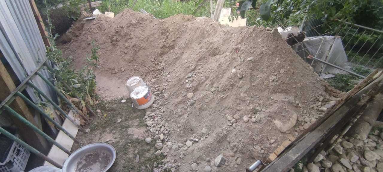 Отдам грунт бесплатно.