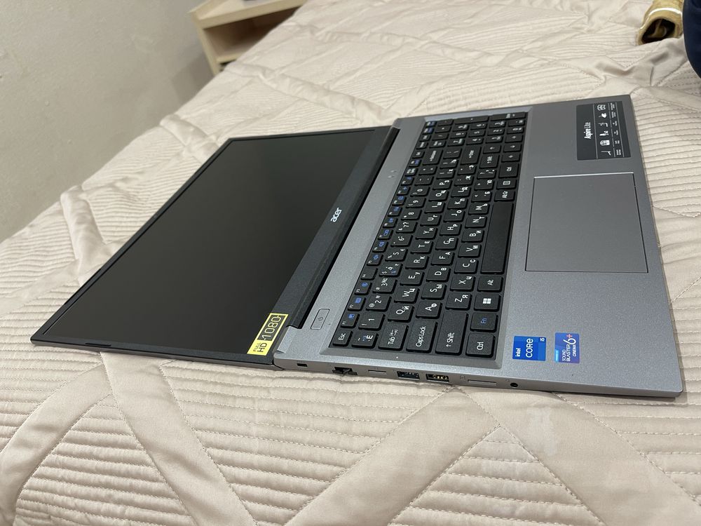 Продам Acer Aspire Lite SSD 512