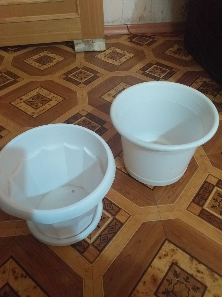 Горшки для цветов