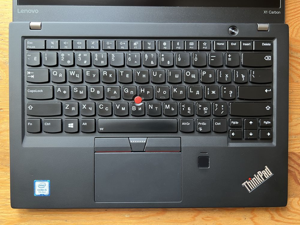 Lenovo X1 Carbon Gen 5, i5-7200U/8GB/512GB, Windows 10 Pro