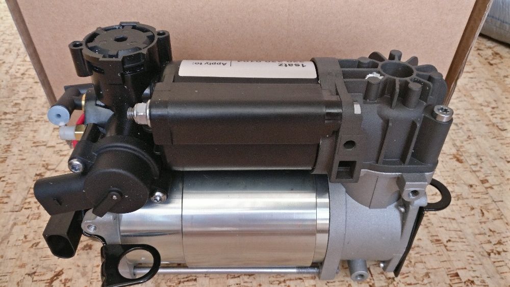 Компрессор пневмоподвески Мерседес W-220, W-211, новый
