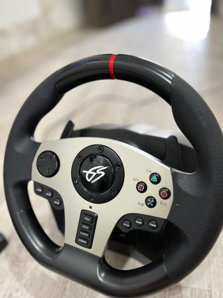 Продам руль для игр б/у в хорошем состоянии