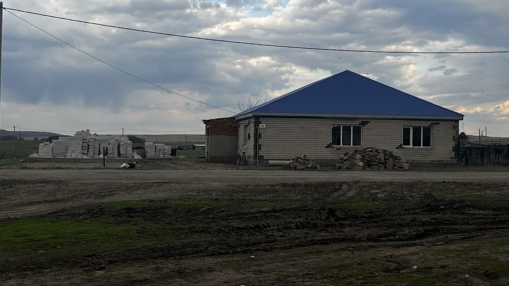 Продам дом большой