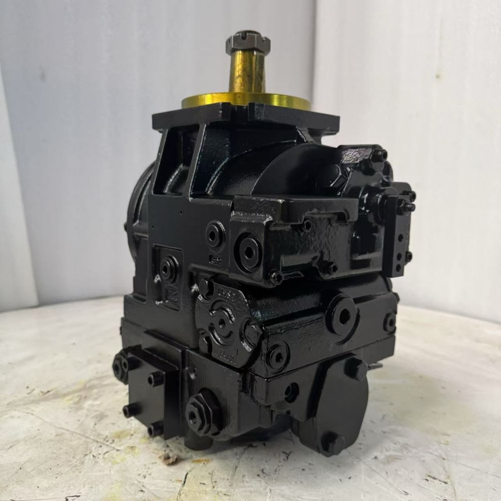 Гидронасос для зерноуборочных комбайнов 90R75